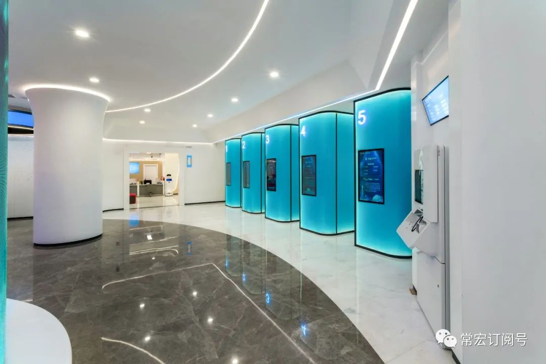 EuroShop中國零售設(shè)計(jì)獎(jiǎng)最佳智能道具場(chǎng)景設(shè)計(jì)與應(yīng)用獎(jiǎng)